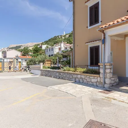 Alina With Sea View *