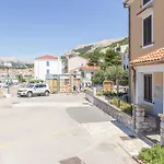 Апартаменты Alina With Sea View